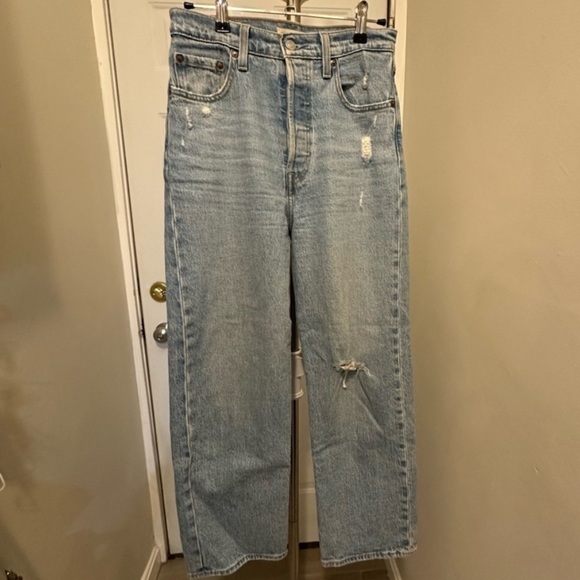 Levi’s Ribcage Distressed Straight Ankle Jeans, Size 26, Medium Wash - Picture 1 of 11